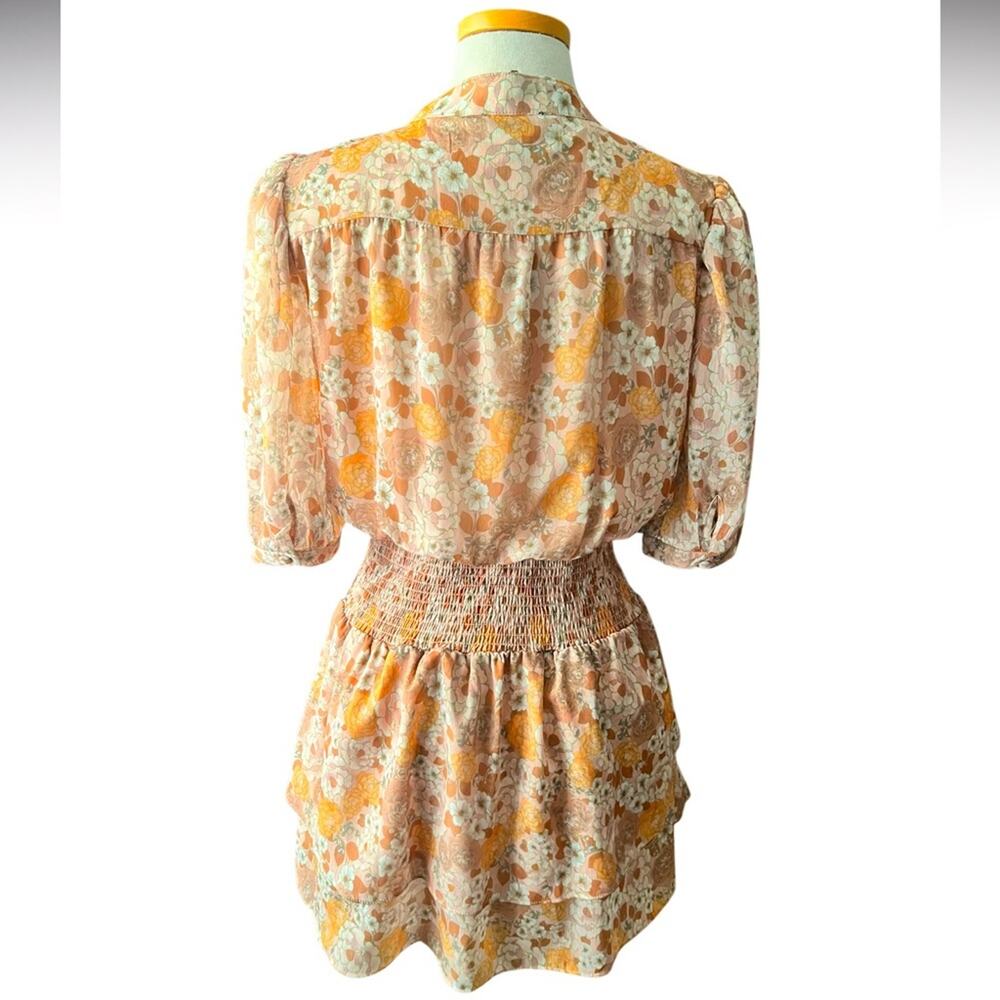 AQUA Floral Print Smocked Dress Beige/Tan/yellow V Neck Tiered Ruffle Size L - Picture 6 of 6